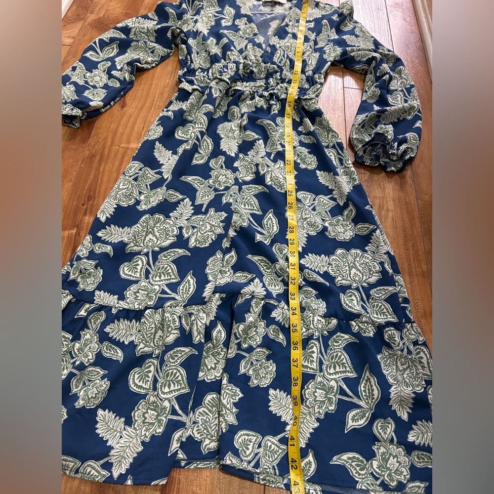 Monteau Los Angeles Blue Floral Print Dress - Picture 7 of 10